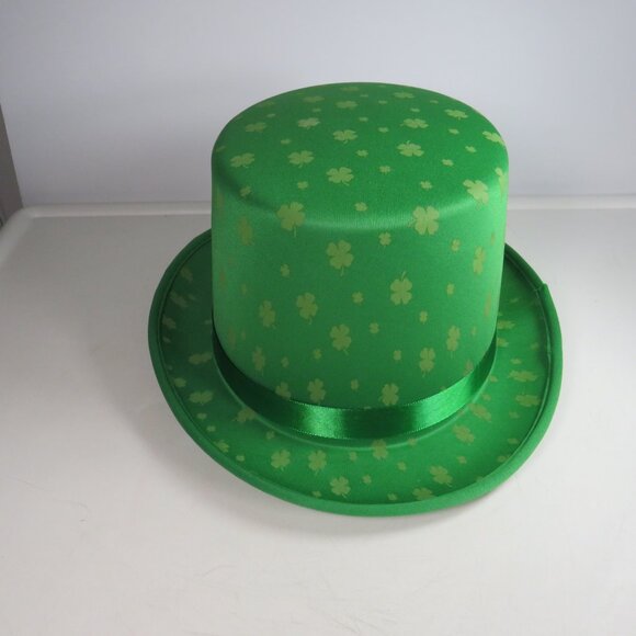 St Patrick's Day Satin Fabric Top Hat with tone on tone shamrocks - Picture 5 of 12